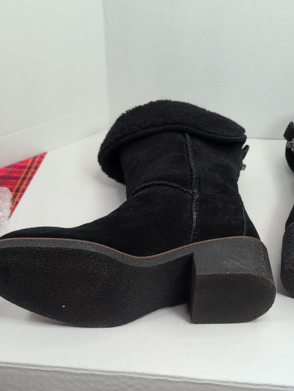 Coach Turnlock Shearling Black Suede Boots Size 7 Like New - Picture 11 of 13